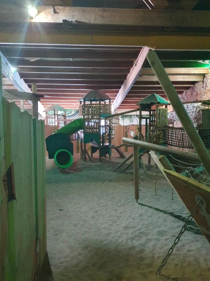 Vakantiehuisje in Gramsbergen Buitenkant foto